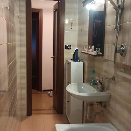 Semplice E Ospitale